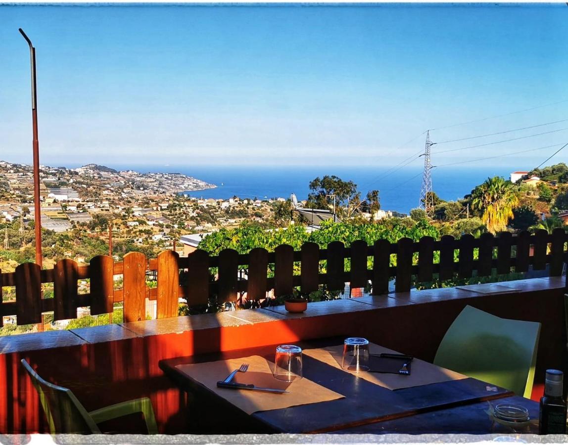 Appartamento In Collina Vista Mare 圣雷默 外观 照片